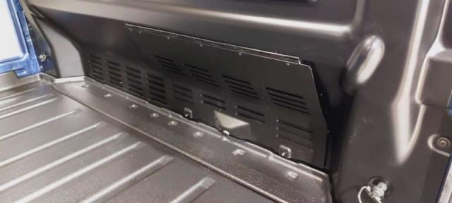 Ford Transit image 9