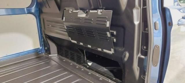 Ford Transit image 2