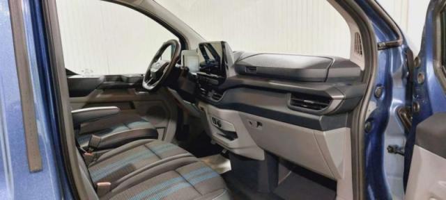 Ford Transit image 4