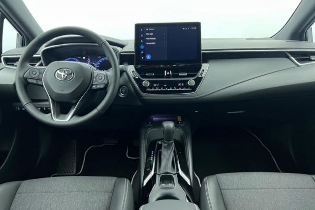 Toyota Corolla Touring Sports image 9