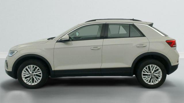 Volkswagen T-Roc image 8