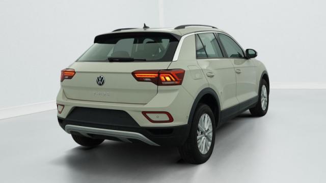 Volkswagen T-Roc image 9