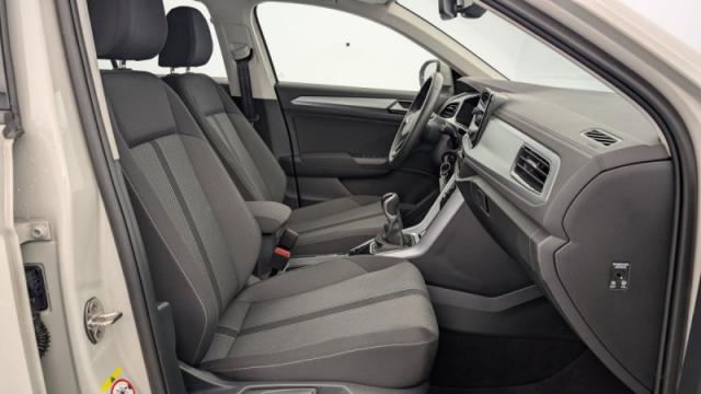 Volkswagen T-Roc image 7