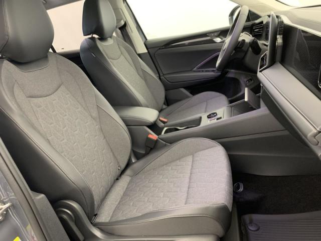 Volkswagen Tiguan image 8