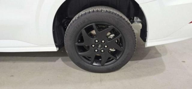 Ford Transit image 5