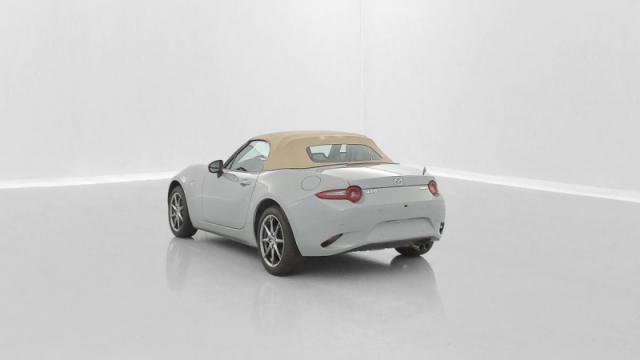 Mazda Mx-5 image 8