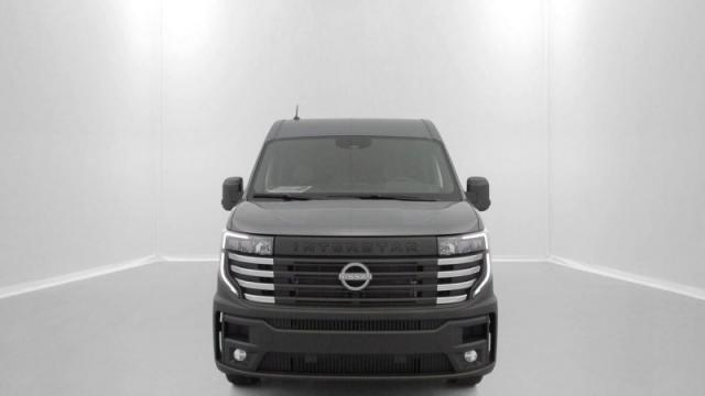 Nissan Interstar image 8