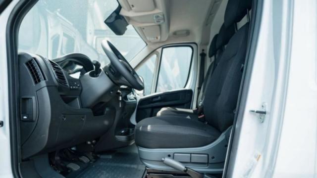 Peugeot Boxer image 3
