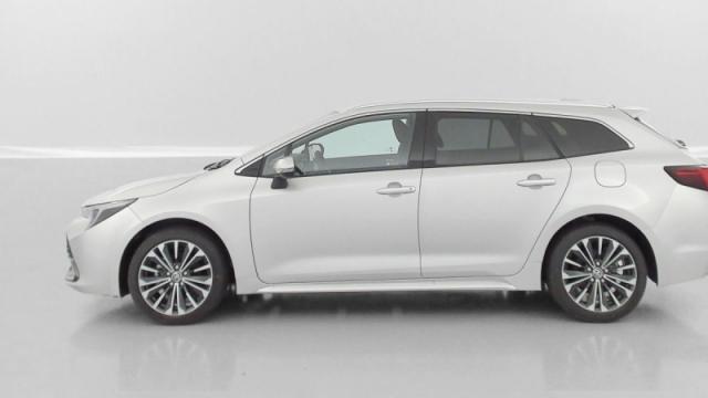 Toyota Corolla Touring Sports image 1