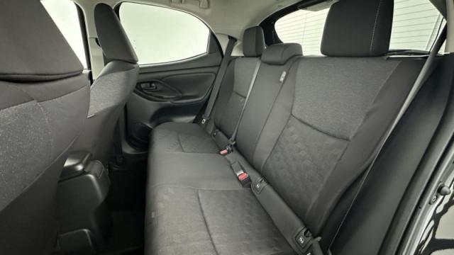 Toyota Yaris image 2