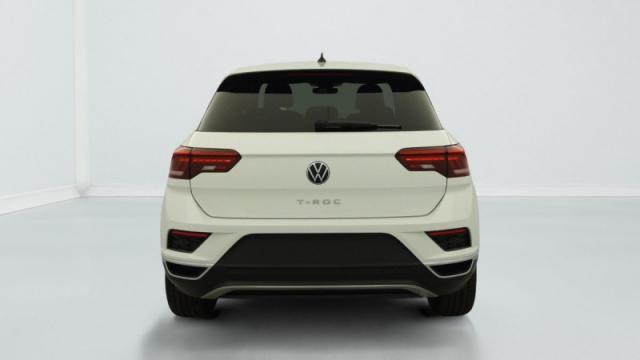 Volkswagen T-Roc image 2