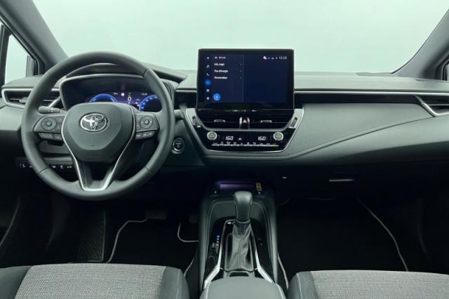 Toyota Corolla Touring Sports image 4