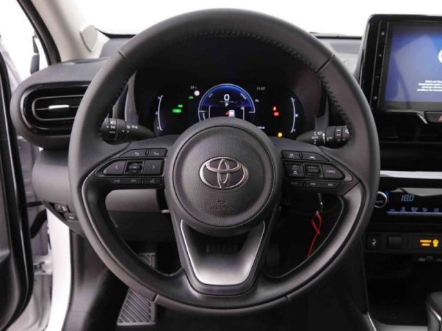 Toyota Yaris Cross image 4