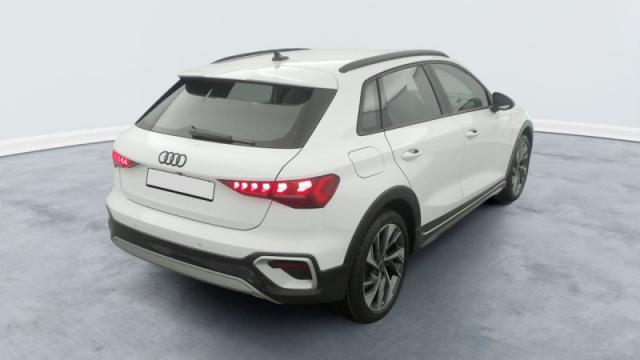 Audi A3 image 2