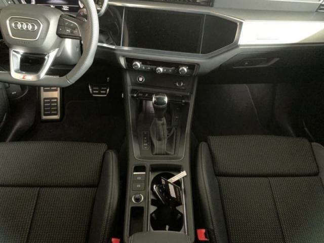Audi Q3 image 6