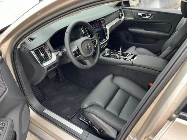 Volvo V60 image 3
