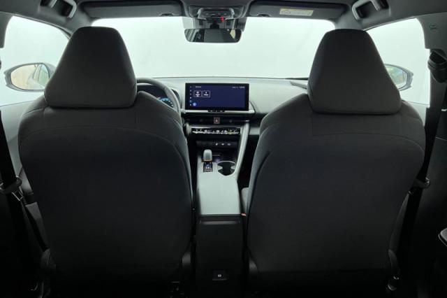 Toyota C-Hr image 8