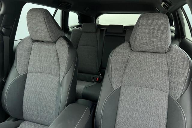 Toyota Corolla Touring Sports image 8