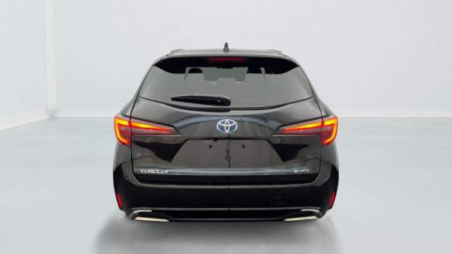 Toyota Corolla Touring Sports image 4