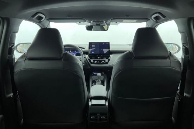 Toyota Corolla Touring Sports image 2