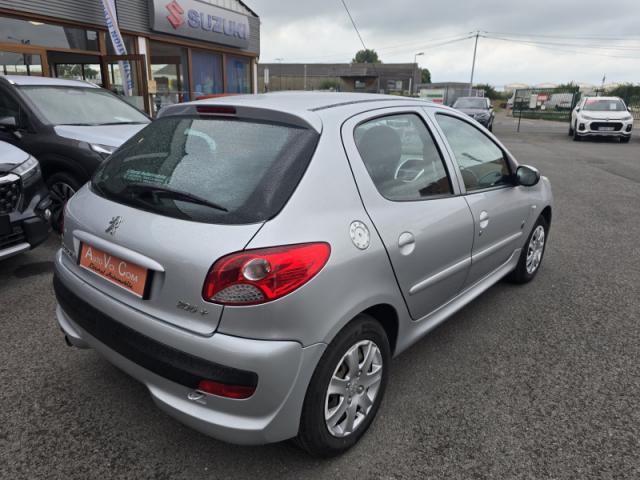 Peugeot 206 image 5