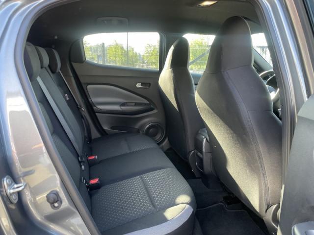 Nissan Juke image 5