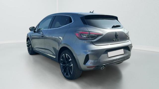 Renault Clio image 9