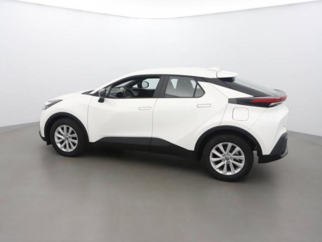 Toyota C-Hr image 5