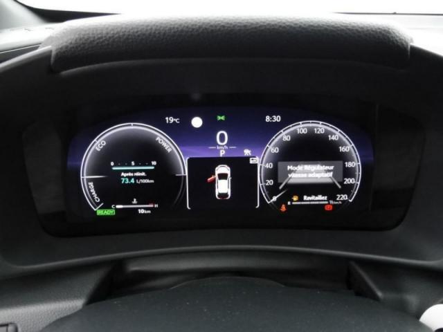 Toyota C-Hr image 1