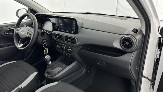 Hyundai I10 image 2