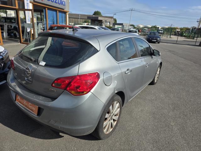 Opel Astra image 1