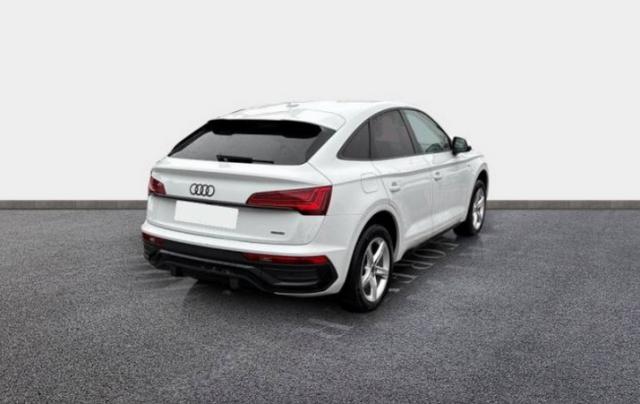 Audi Q5 Sportback image 9