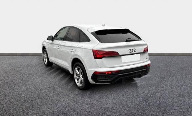 Audi Q5 Sportback image 6
