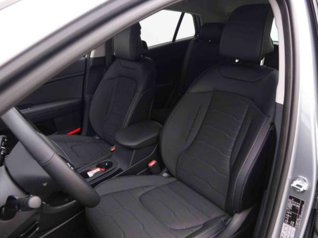 Kia Sportage image 8