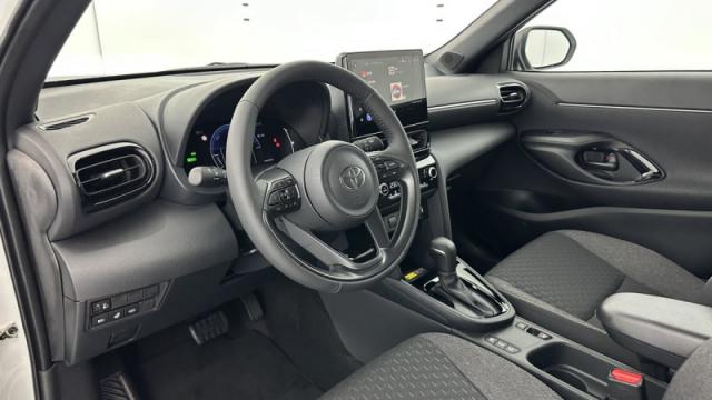 Toyota Yaris Cross image 1