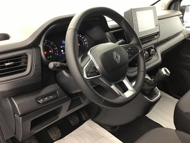 Renault Trafic image 4