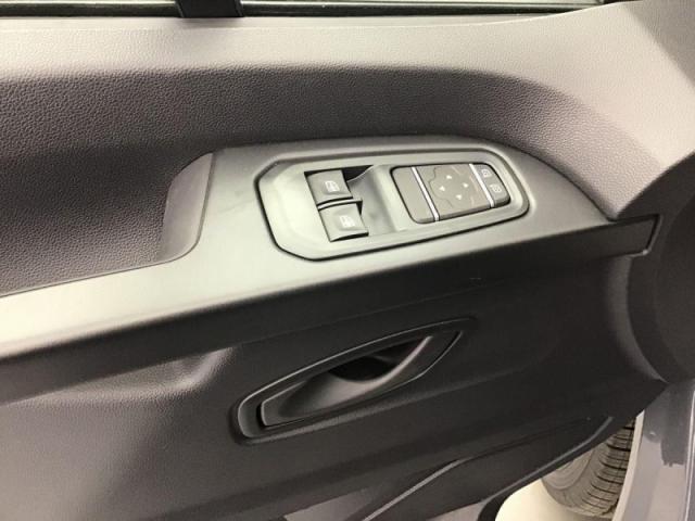 Renault Trafic image 2