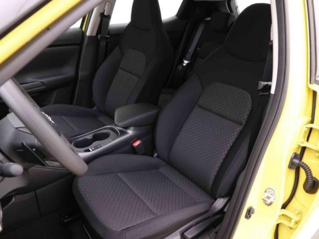 Nissan Juke image 4