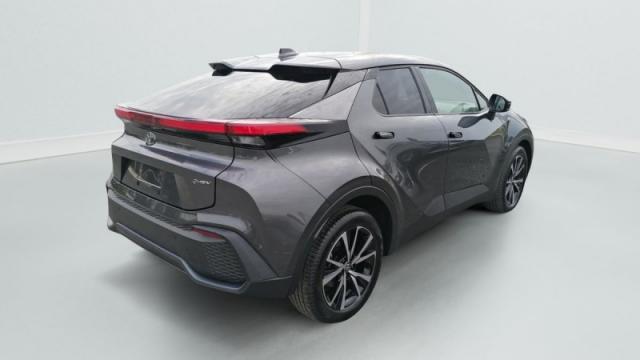 Toyota C-Hr image 5