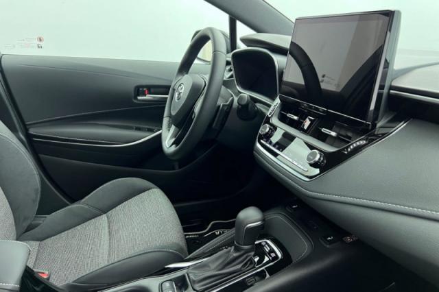 Toyota Corolla Touring Sports image 4