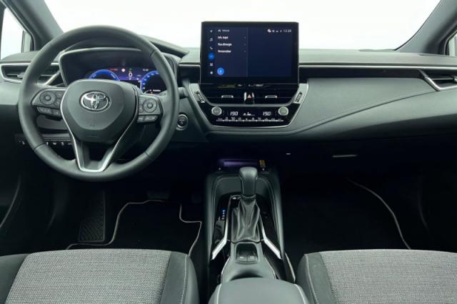 Toyota Corolla Touring Sports image 6