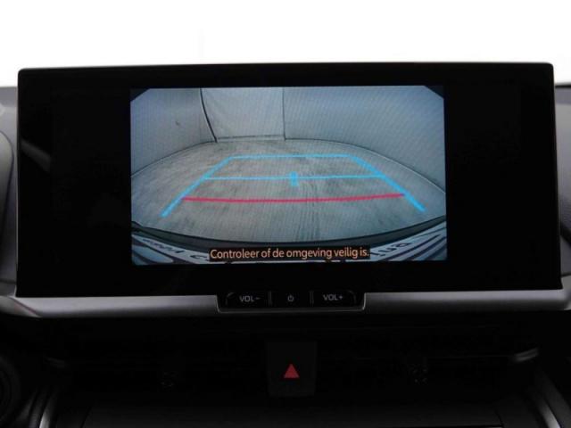 Toyota C-Hr image 3