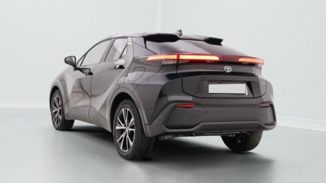 Toyota C-Hr image 1