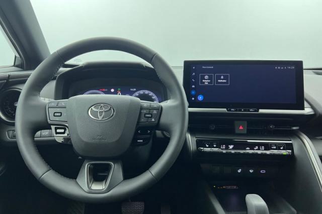 Toyota C-Hr image 5