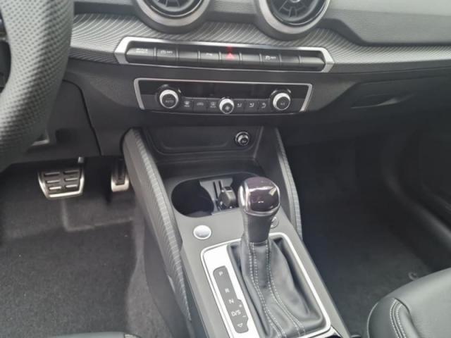 Audi Q2 image 8