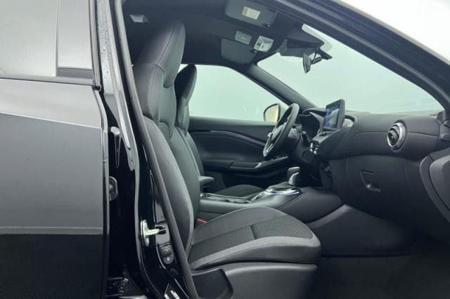 Nissan Juke image 3