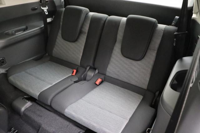 Nissan X-Trail image 1
