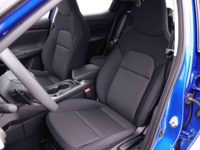 Nissan Juke image 8