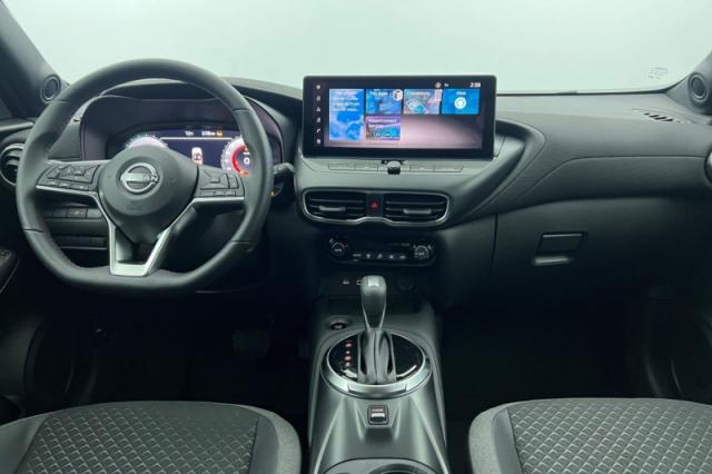 Nissan Juke image 7
