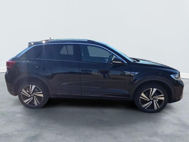 Volkswagen T-Roc image 9